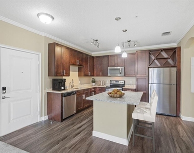 11128 Grande Pines Circle - Photo Thumbnail 17