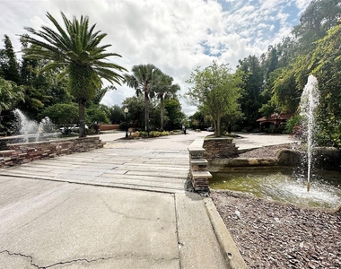 5124 Conroy Road - Photo Thumbnail 2