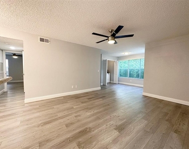 5124 Conroy Road - Photo Thumbnail 33