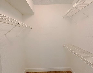 5124 Conroy Road - Photo Thumbnail 10