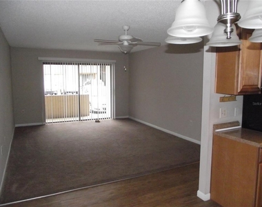 5293 Vineland Road - Photo Thumbnail 1