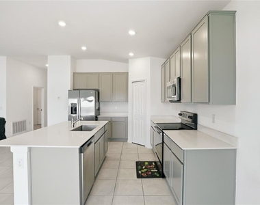 740 Trotters Drive - Photo Thumbnail 12