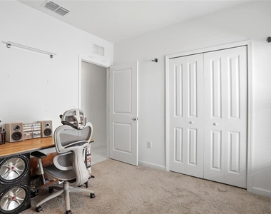 740 Trotters Drive - Photo Thumbnail 28