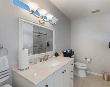 615 Juniper Way - Photo Thumbnail 6