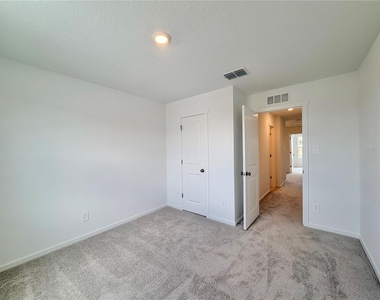 842 Lynx Street - Photo Thumbnail 29