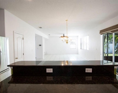 1412 Blackwater Pond Drive - Photo Thumbnail 10