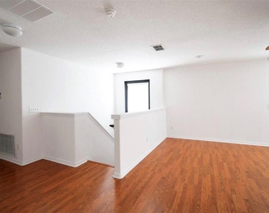 1412 Blackwater Pond Drive - Photo Thumbnail 23