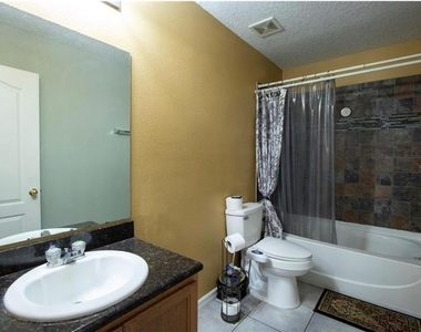 1412 Blackwater Pond Drive - Photo Thumbnail 19