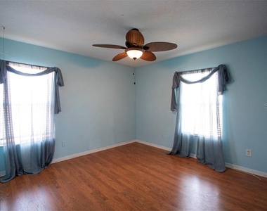 1412 Blackwater Pond Drive - Photo Thumbnail 17