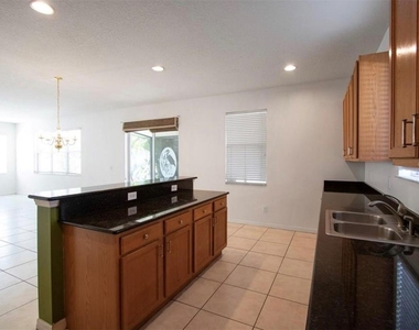 1412 Blackwater Pond Drive - Photo Thumbnail 9