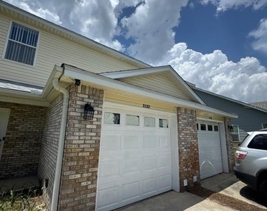 2127 Tom Street - Photo Thumbnail 6