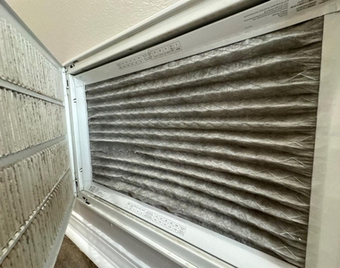 2127 Tom Street - Photo Thumbnail 65