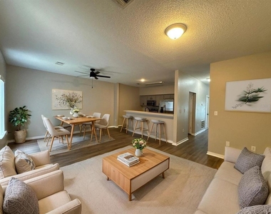 2127 Tom Street - Photo Thumbnail 13