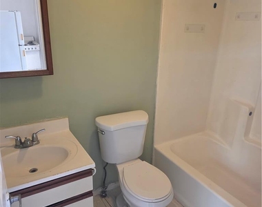 241 9th Street - Photo Thumbnail 5