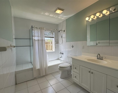 835 Conreid Drive Ne - Photo Thumbnail 24