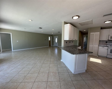 835 Conreid Drive Ne - Photo Thumbnail 19