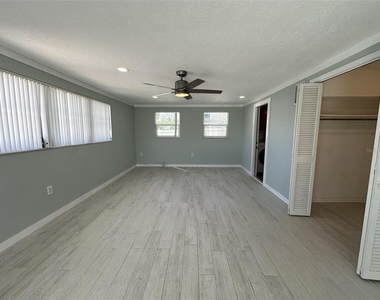 835 Conreid Drive Ne - Photo Thumbnail 13