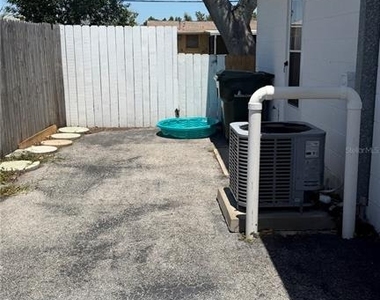 339 Pine Tree Road - Photo Thumbnail 17