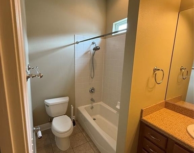 16747 Nw 167th Place - Photo Thumbnail 5