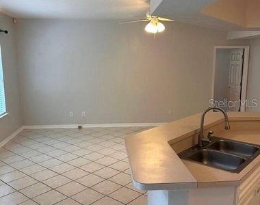 350 Nw 50 Boulevard - Photo Thumbnail 5