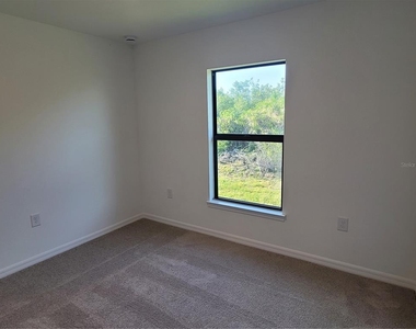6305 Shaw Street - Photo Thumbnail 9