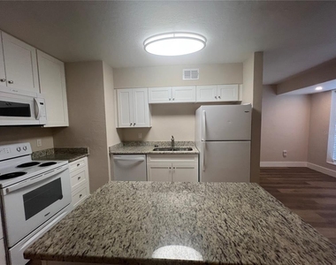 2472 Picnic Street - Photo Thumbnail 4