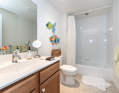 3313 Sunset Key Circle - Photo Thumbnail 13