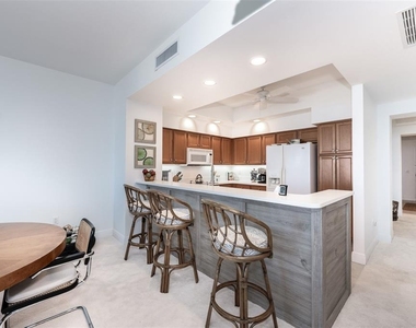 3313 Sunset Key Circle - Photo Thumbnail 26