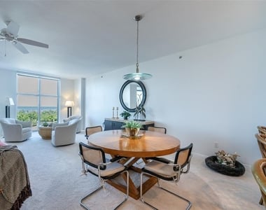 3313 Sunset Key Circle - Photo Thumbnail 30