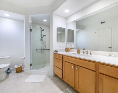 3313 Sunset Key Circle - Photo Thumbnail 52
