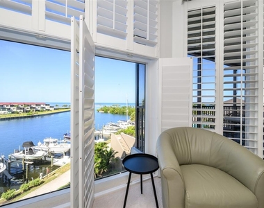 3313 Sunset Key Circle - Photo Thumbnail 44
