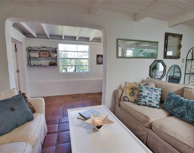 650 Edwards Street - Photo Thumbnail 18