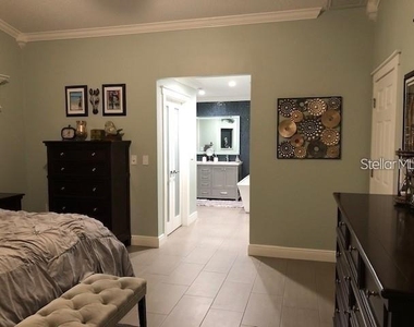 6401 Shoal Creek Street Circle - Photo Thumbnail 4