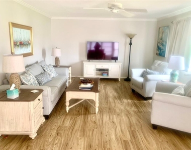 2310 Canalbluff Place - Photo Thumbnail 8