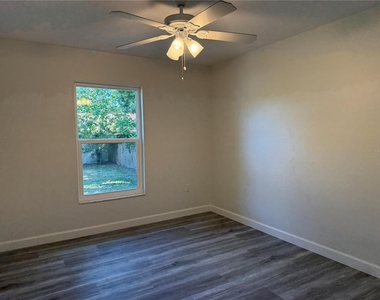 4503 Hale Street - Photo Thumbnail 11