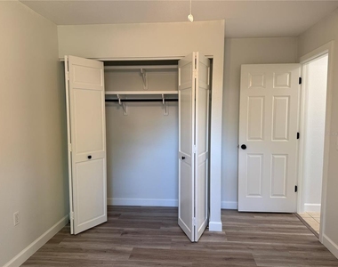 4503 Hale Street - Photo Thumbnail 14