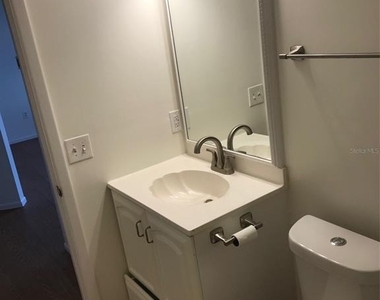 2916 24th Street W - Photo Thumbnail 7