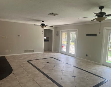 226 Delmar Ave - Photo Thumbnail 5