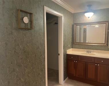 226 Delmar Ave - Photo Thumbnail 30