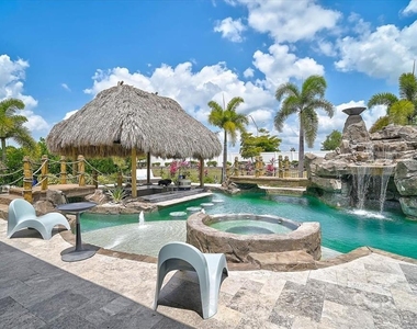 15835 Tradewind Terrace - Photo Thumbnail 22