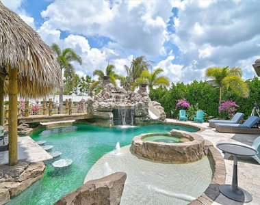 15835 Tradewind Terrace - Photo Thumbnail 21