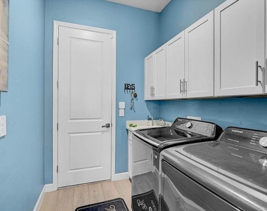 15835 Tradewind Terrace - Photo Thumbnail 8
