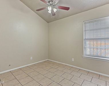 10948 Casey Stengel Place - Photo Thumbnail 24