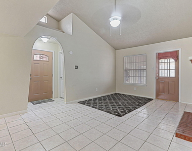 10948 Casey Stengel Place - Photo Thumbnail 5