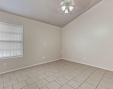 10948 Casey Stengel Place - Photo Thumbnail 15