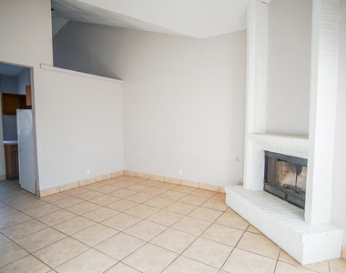 10202 Niagara Falls Place - Photo Thumbnail 2
