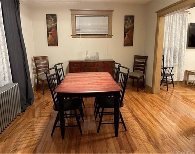 364 Rock Avenue - Photo Thumbnail 1