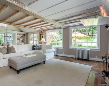 115 River Road - Photo Thumbnail 5