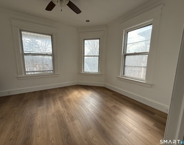 29 Madison Street - Photo Thumbnail 8