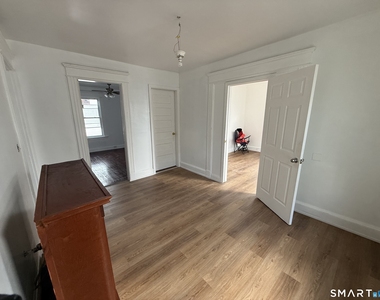29 Madison Street - Photo Thumbnail 7